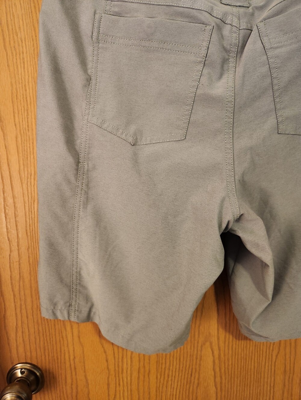 Kuhl Hiking Shorts Women's Sz 14 Gray Trekr Outdoor Camping Fishing 10” Inseam - Picture 9 of 16